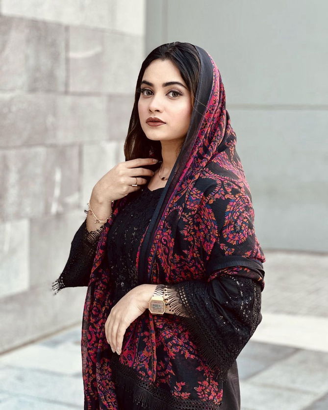 Mehboob Tex Mt 1429 Rayon Cotton Embroidery Pakistani Suits Wholesale Online
